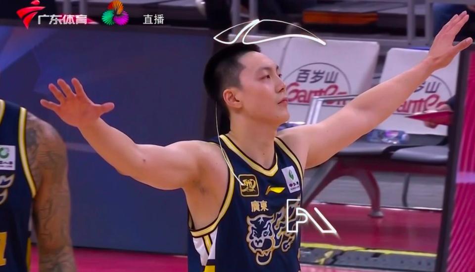 广东宏远队士气高涨，豪取五连胜