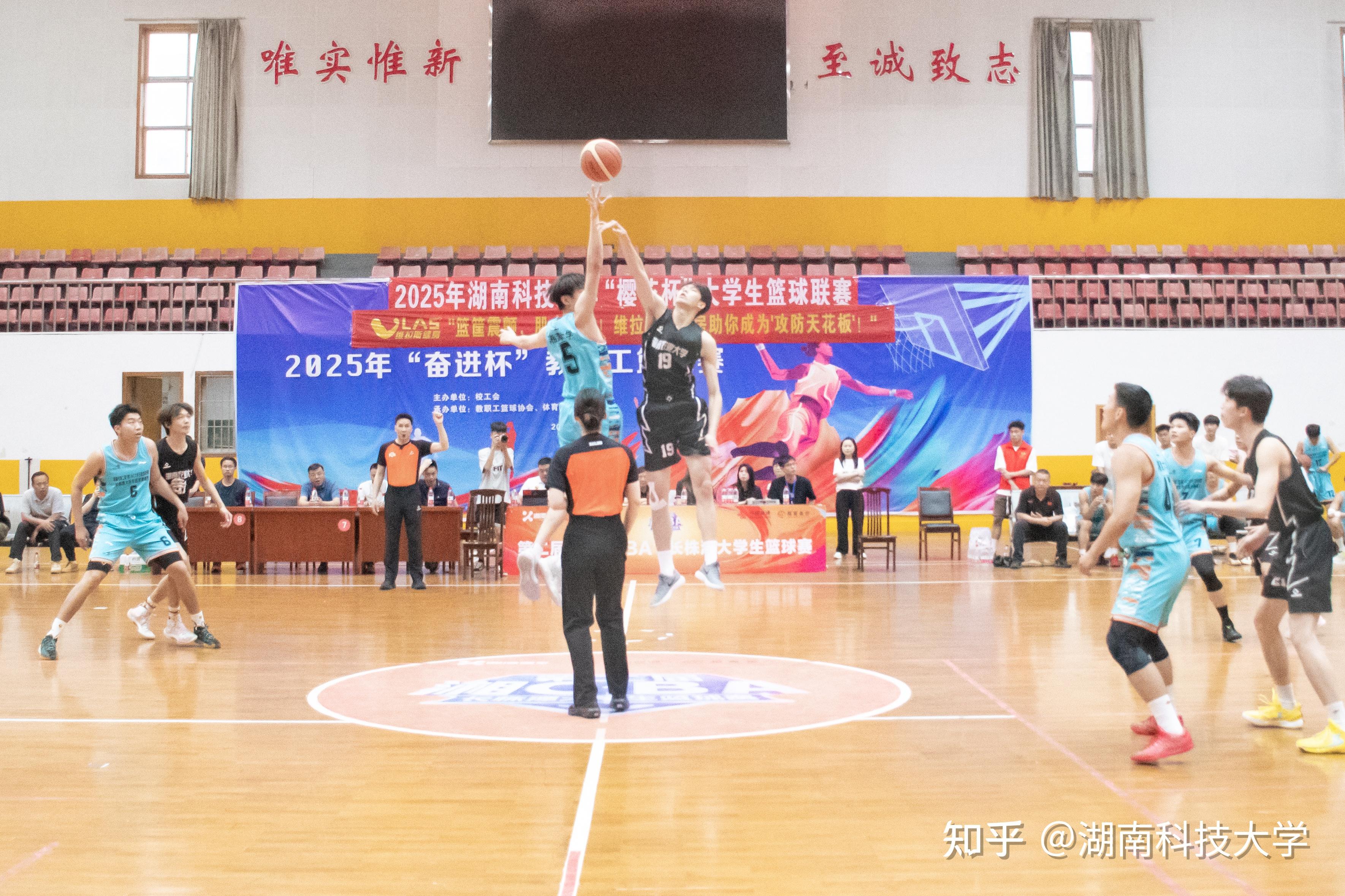 青少年篮球联赛新规则实施，氛围更加激烈竞争更激烈的简单介绍